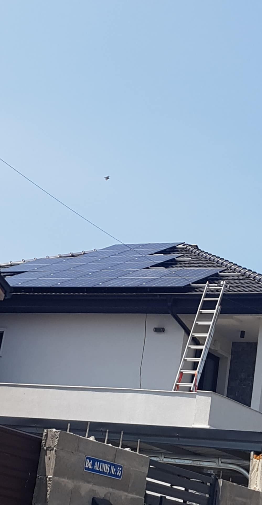 Montaj sistem fotovoltaic complet, curat și profesional – semnat MTC INSTAL FOTO AIR SRL