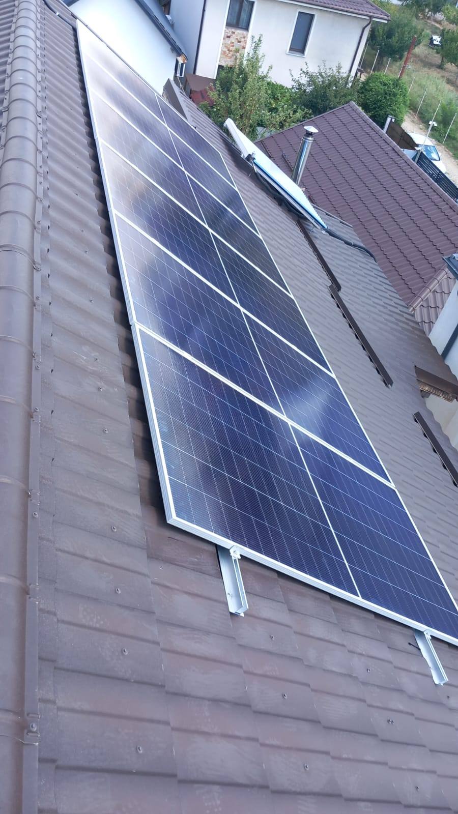Montaj sistem fotovoltaic complet, curat și profesional – semnat MTC INSTAL FOTO AIR SRL